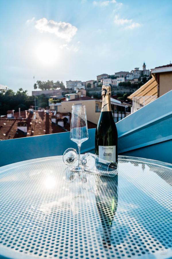 Feel - Central Terrace Bergamo Exterior photo